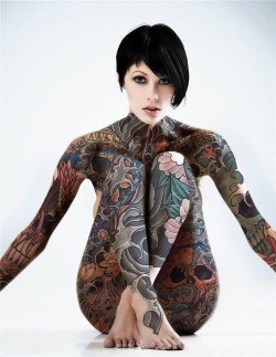 ilovetattoogirls