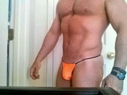 manthongsnstrings:  Bright and beefy 