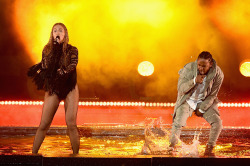 gettoponthephone:  Kendrick Lamar &amp; Beyonce perform ‘Freedom’ - BET Awards 2016  Yaaaaaaaaaas