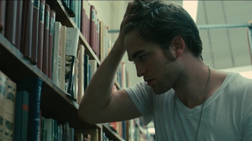 odd-film-stills:    Remember Me (2011) dir. Allen Coulter   