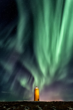 etherealvistas:  Aurora The Roman Goddess of Dawn (Iceland) by Gunnar Gestur 