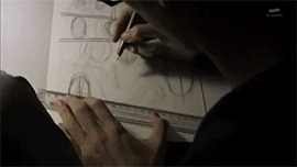  Isayama Hajime inking his chapter 52 manuscript + the finished page (Via MangaStream)
