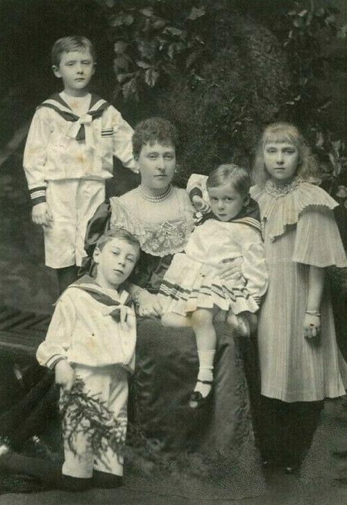 Princess Beatrice of Great Britain and children, Prince Alexander, Leopold , little Maurice and Prin