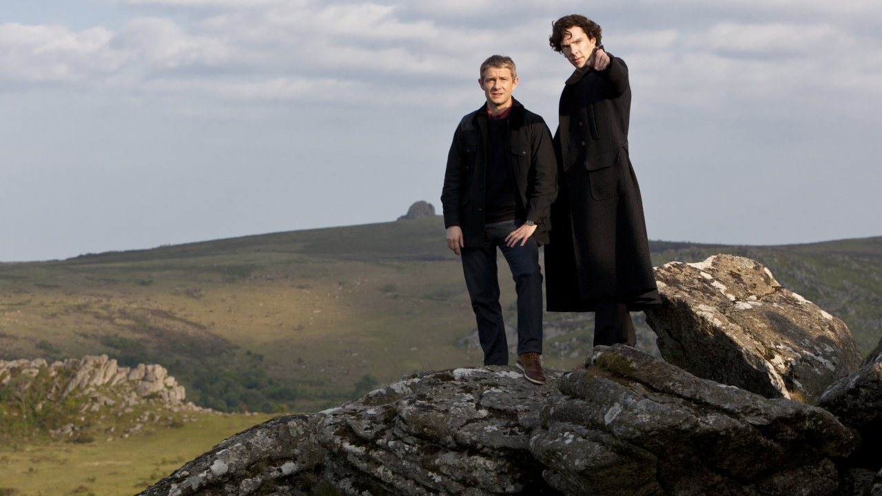 nixxie-fic:  BBC Sherlock - Production Stills - Sherlock &amp; John On Dartmoor
