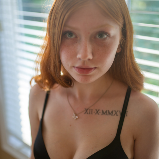 spice-and-ginger:Who wants to be my Daddy? ❤️