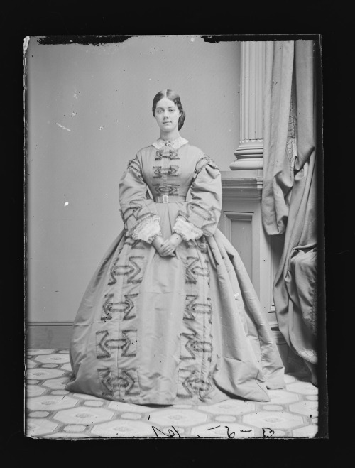 fashionsfromhistory:Kate Chase by The Mathew Brady Studio, c.1861 (National Portrait Gallery)