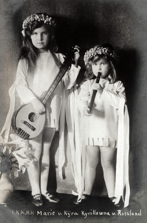 Series: Maria Kirillovna and Kira Kirillovna in costume.