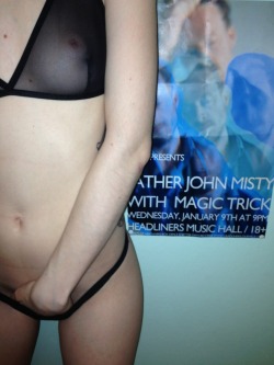 gypsyrose27:  Father John Misty makes me wanna touch myself 