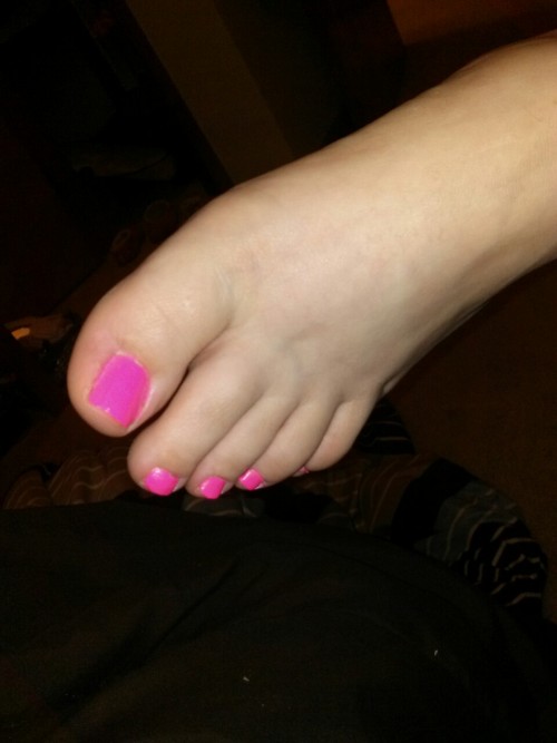 wifesbody: Just some random pics of me and the wife she is so perfect her pussy ass thighs feet toes