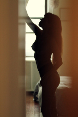 joewehner:  Mika Lovely for “The Roommates“