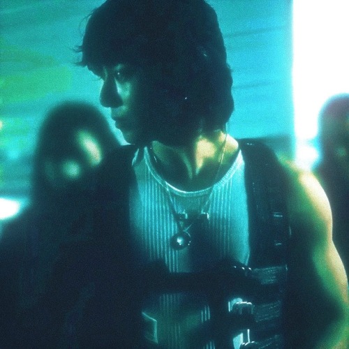 #113 Blu .