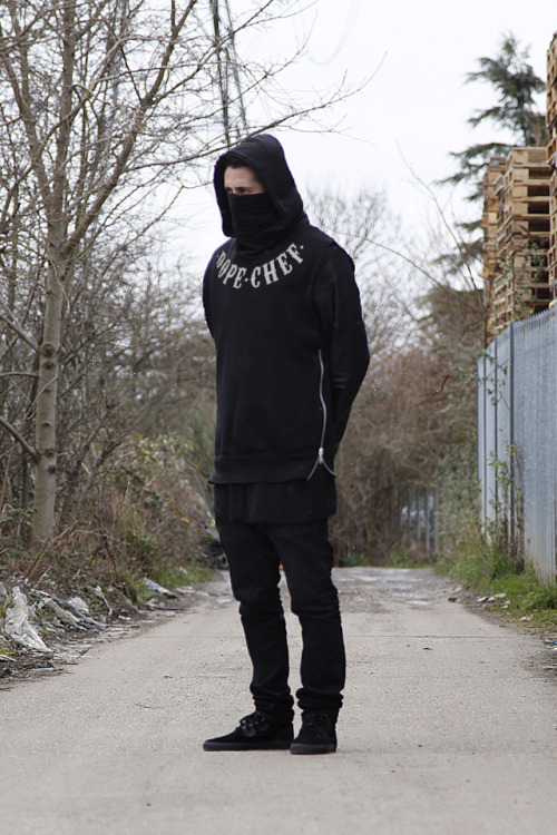 void-and-versace:        ╣Check Out My Blog╠ http://void-and-versace.tumblr.com/
