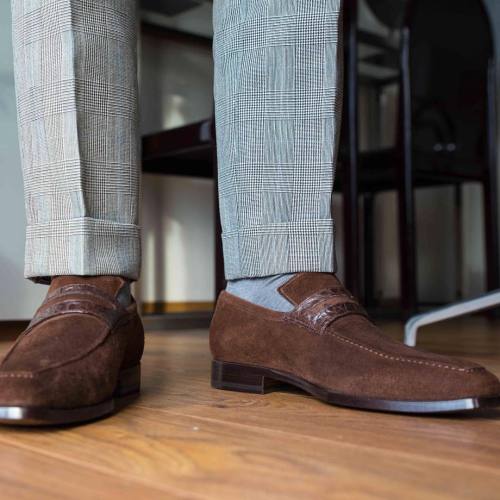 Bespoke shoes in Antelope and Crocodile by @bocachesalvuccicalzolai and suit by @wwchantailor - #wiw