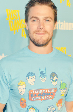 Stephen Amell