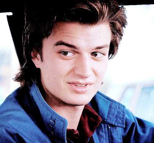thompsonharry:I promised to keep you shitheads safe, and that’s exactly what I plan on doing!