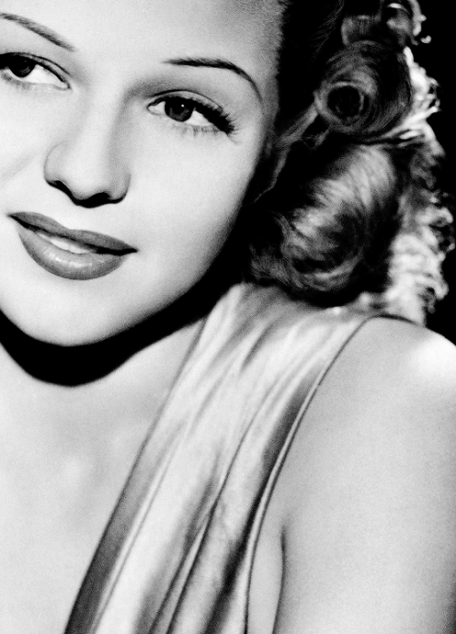 msmildred:Rita Hayworth, c. 1940s.