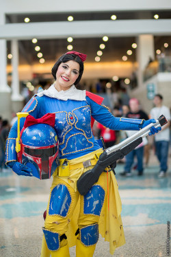 kamisamafr:  Snow White X Boba Fett via The