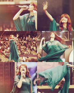 graphicsuggestions:  Florence Welch “The