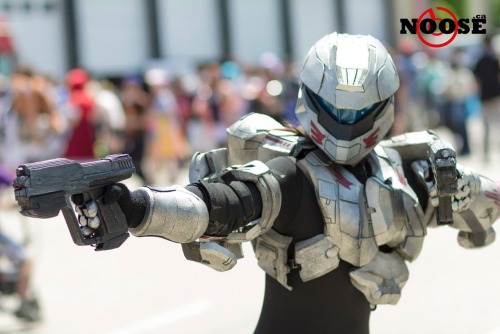 phoenixianstardust:  Commissions!So after a lot of interest on and off the convention room floor, I’ve decided to open up commissions. The primary material I work with is Foam and Plasti-Dip so everything is light, durable and water-resistant. Within