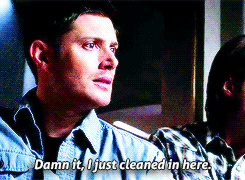 softlesbian:  Dean Winchester Meme: Favorite Traits (4/5) ↳  Neat Freak 