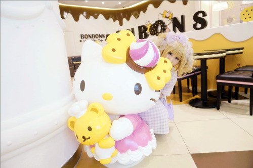 Hello Kitty Cafe ❤