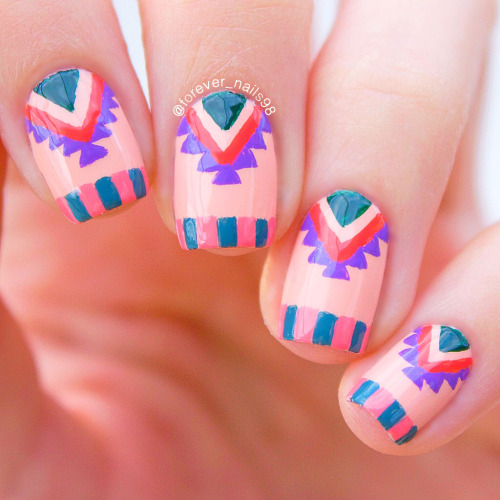 Spring Aztec Nail Artwww.essie.com/theessies?entry=327&shareClickGuid=3ec18efb-381a-4456-