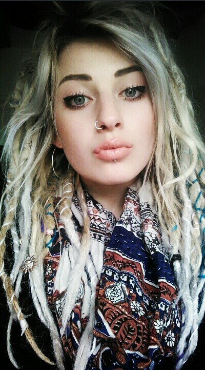 sugarpubezzz:  Orange lipstick ?? 💋 