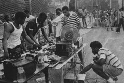 captainfunkpunkandroll: HIP-HOP AND YA DON’T STOP: DJ Kool Herc and others setting up the world-famous bloc party at 1520 Sedgwick Avenue, The Bronx, New York City this day, on August 11, 1973, signaling the birth of hip-hop.