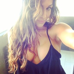 favorcelebs:  WWE Nikki Bella