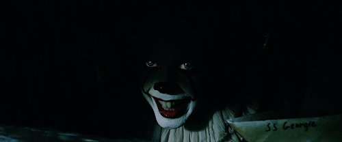 le4therfac3:Bill Skarsgård as Pennywise in It (2017) dir. Andrés Muschetti