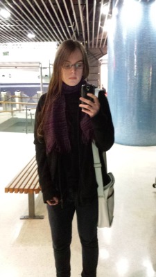 the cable car station has these great big mirrors and i was pretty happy with how i looked today   (27-07-2015)