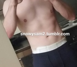 snowysam2:  Hi all.   Very sexy