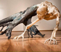 sixpenceeeblog:   Morbid sculptures by Javier
