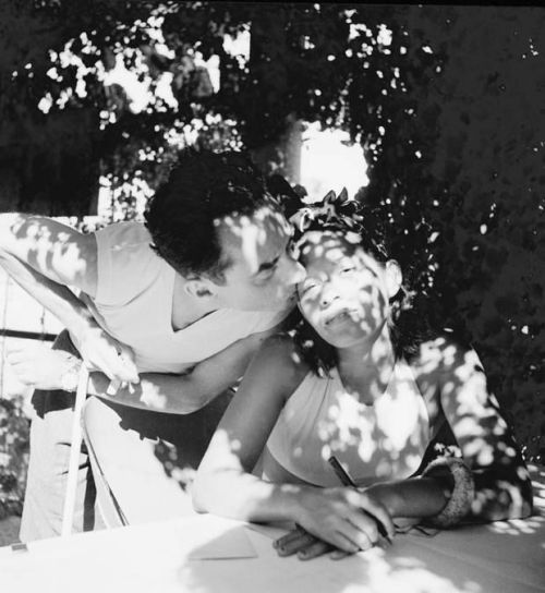 mondfaenger:Man Ray & Ady Fidelin, Mougins, 1937 Photo by Lee Miller
