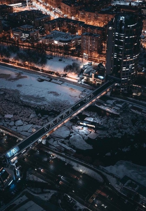 XXX draftthemes:  Good night Moscow. | © | @draftthemes photo