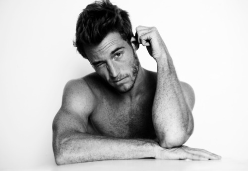 naughtyjorj:  Rodrigo Calazans by Anthony Amadeo