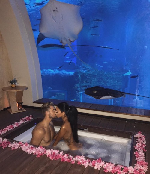 WHERE TF IS THIS PLACE THO? Forreal inbox me asap if you know because this is my dream !!!!!!!!!!!!!!!!!!!!!!!!!!!!