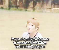 keyeomi:  onew having fun despite the circumstances   
