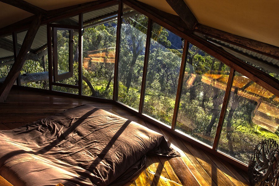 nonconcept: Dream Cabin Loft, Wollemi Cabins, Blue Mountains, Australia. (Photography: