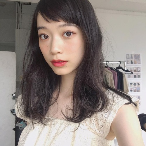 waitaminutebro: 由布菜月（ゆふ なつき）さん(@yufudayo) • Instagram写真と動画