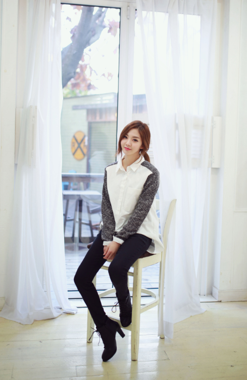 Lee Chae Eun - November 18, 2014 1st Set