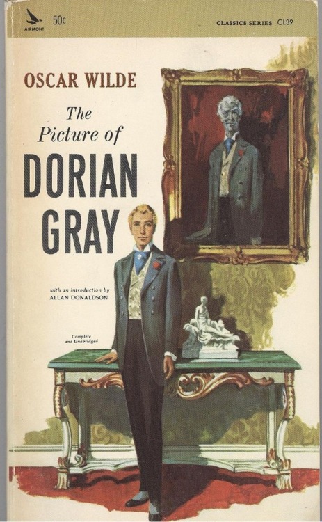 frank-o-meter: 31 Days of Horror - Nine book covers for Oscar Wilde’s “The Picture of Do