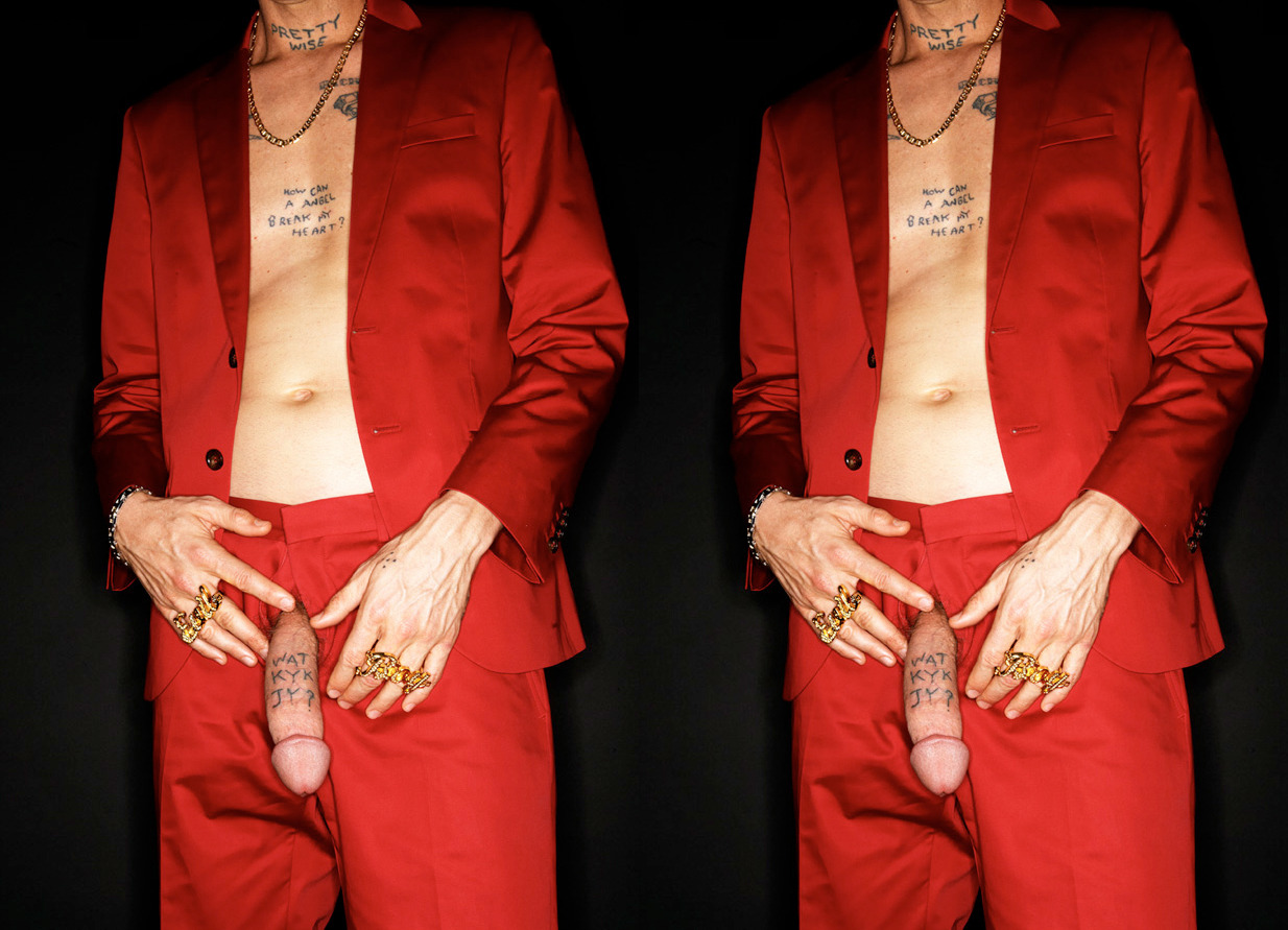male-celebs-naked:  Ninja (Watkin Tudor Jones)See more here