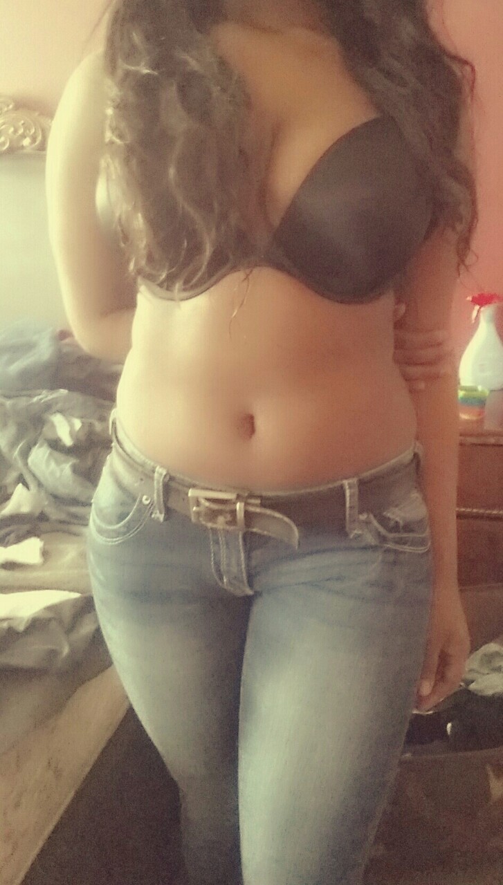 mandingoincognito:  papaslittlegiirl:  damani21:  Her dom is one lucky dude. He gets