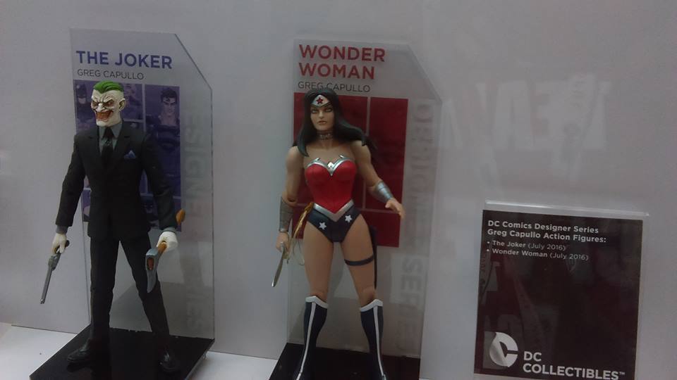 hellyeahsupermanandwonderwoman:  #SDCC #Superman #WonderWoman #Batman Lee Bermejo