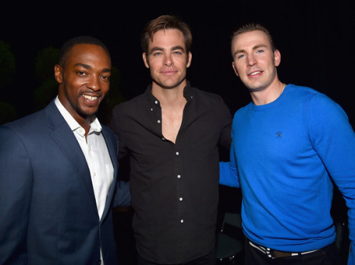 marvelssecretlover: Sam has great tastes in Steve’s