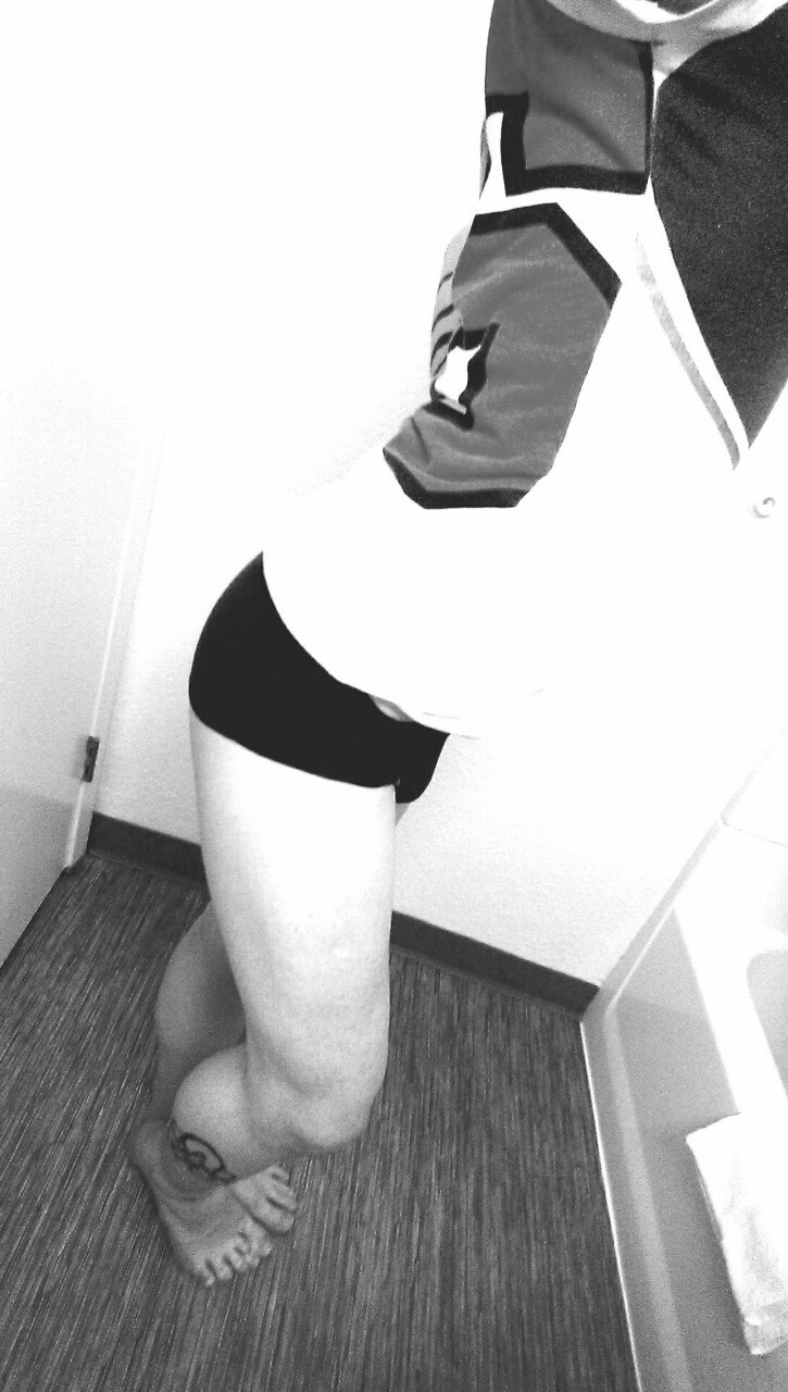 tarynxoelizabeth:  I was really stoned when I took these lol 