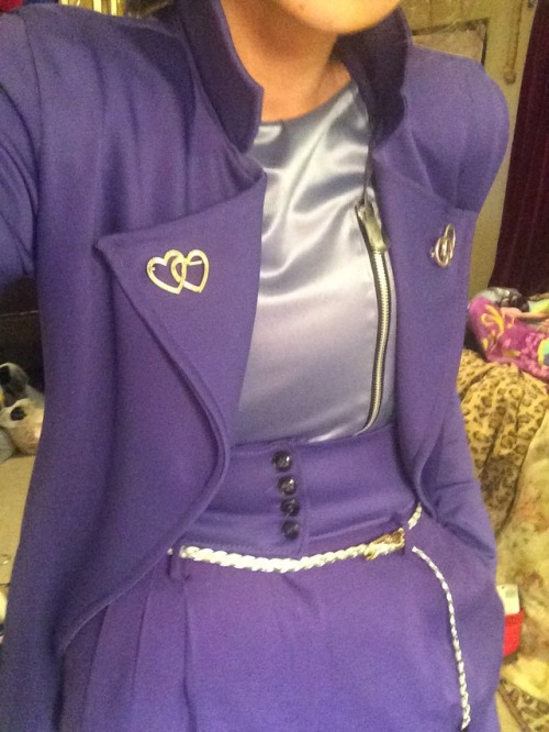 Almost ready minus a few minor details~ I hope everyone finishes their cosplays for ACen! Good luck 