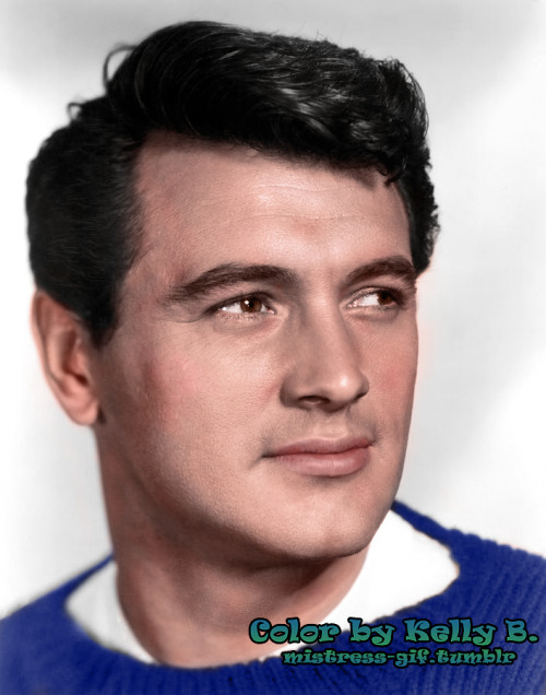 One of my favorite men. The one and only Rock Hudson.