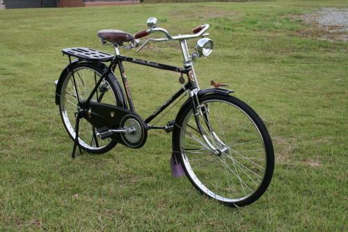 hirohiro0211: 1953 Japanese Utility Bicycle. Vintage　Japanese Bicycles